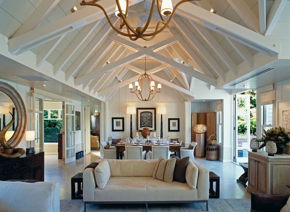 HUKA LODGE 31/66