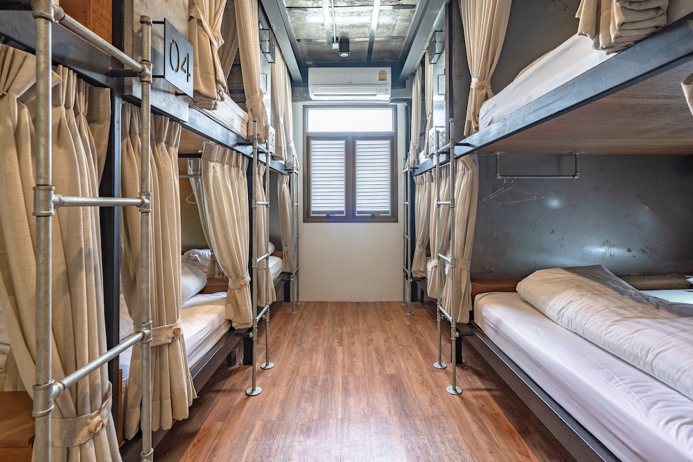 Siam Plug In Hostel 31/50