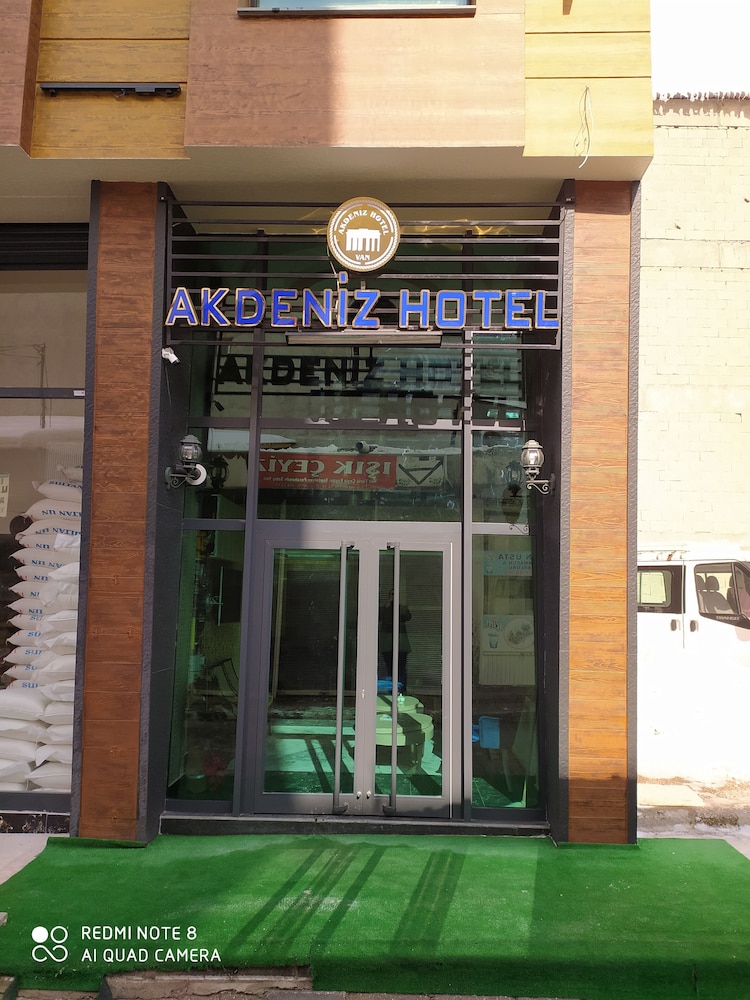 Akdeniz Van Otel 5/28