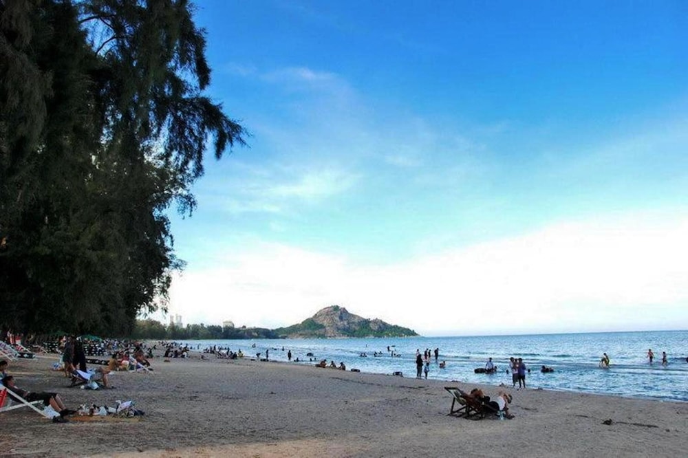 Sunshine Hostel Hua Hin 47/54