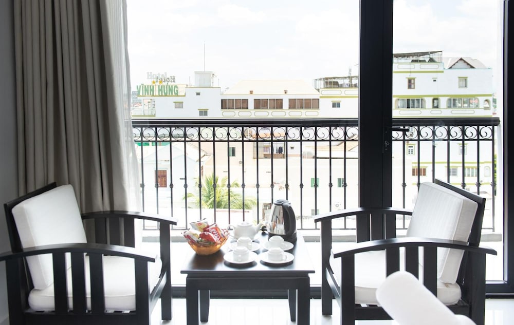 Hoang Long Hotel 32/50