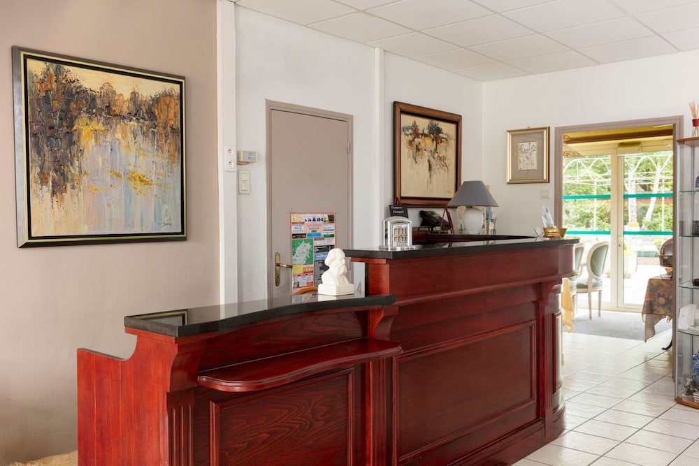 HOTEL VAL SAINT-HILAIRE 3/21