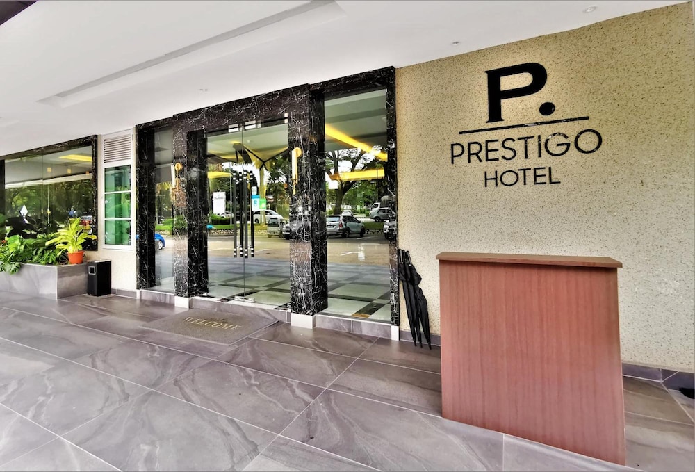 Prestigo Hotel 4/53