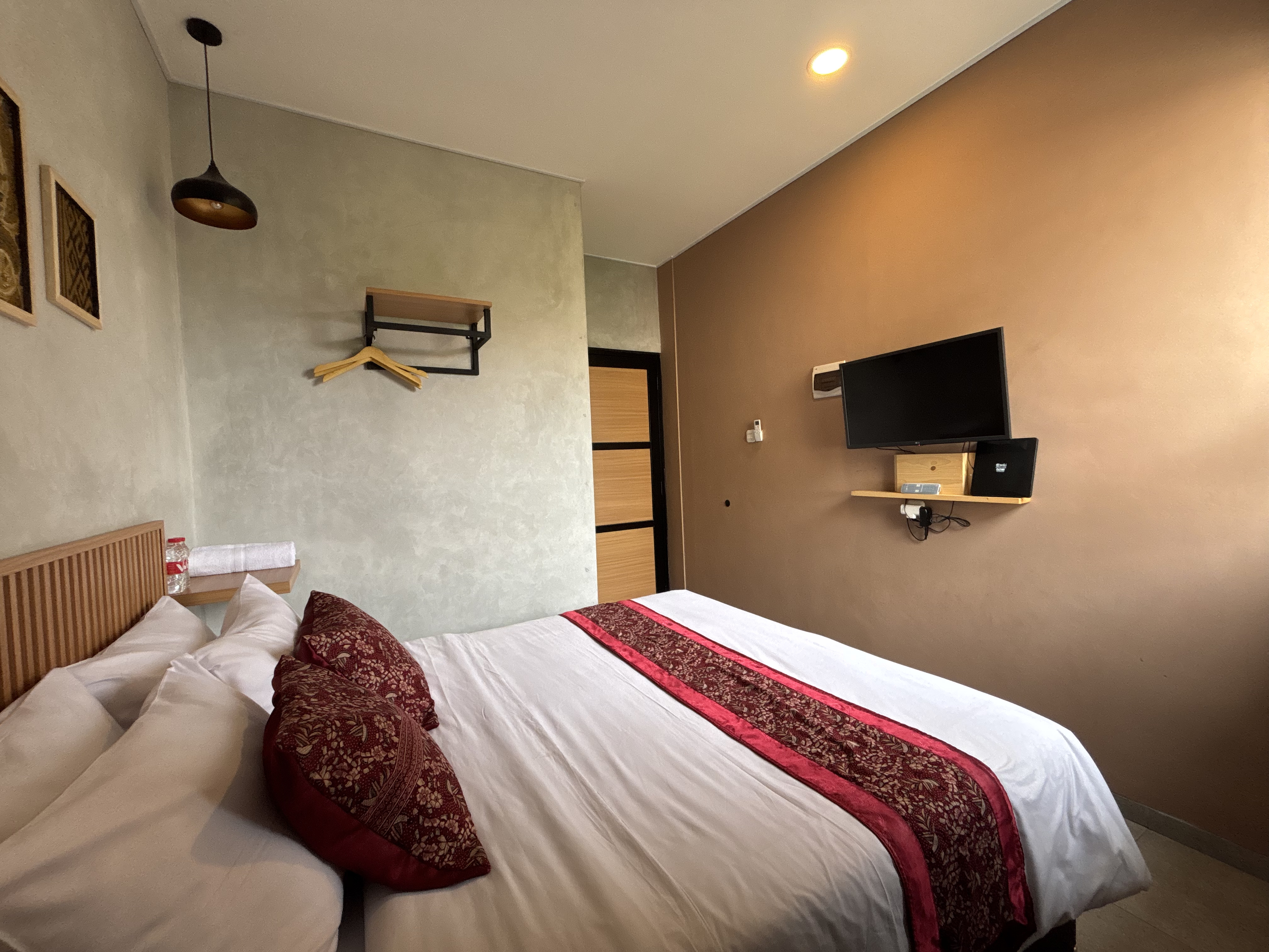 OYO 2947 Cluster Harris Home Stay and Kos 13/54
