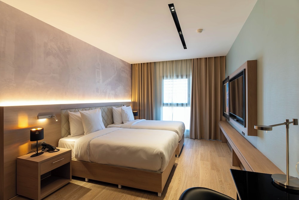 HOTEL KYRIAD PRESTIGE LE PATIO 16/31