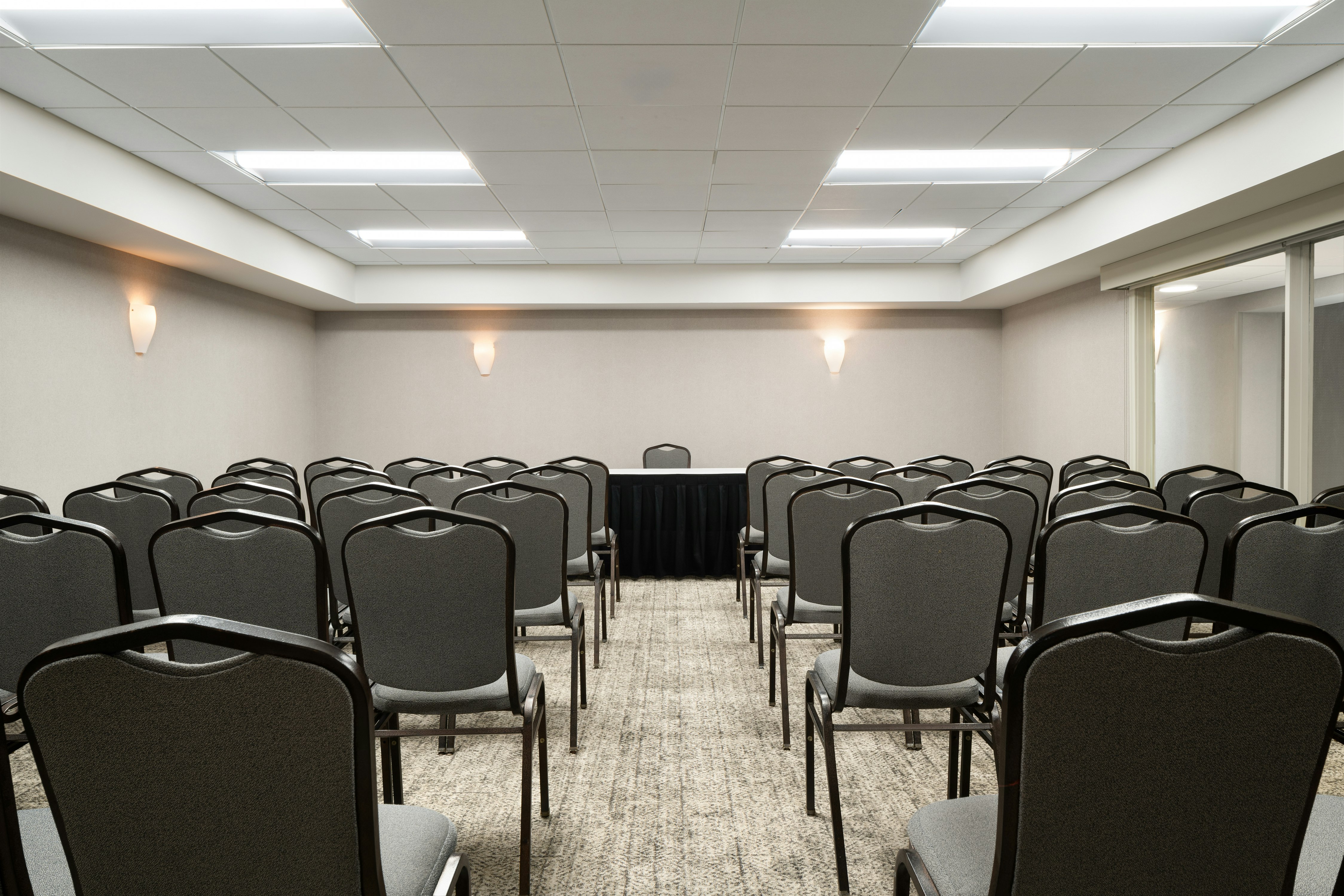 Doubletree By Hilton Pittsburgh Airport 15/20