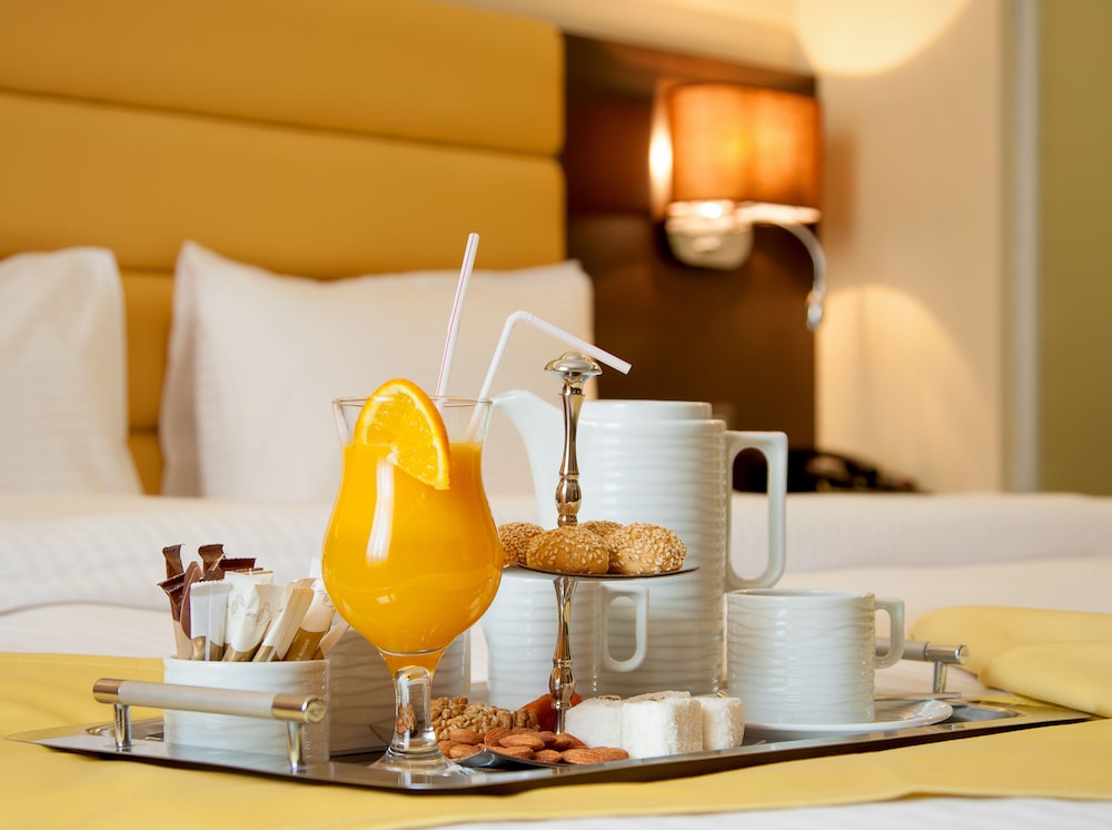 Comfort Hotel Astana 58/70