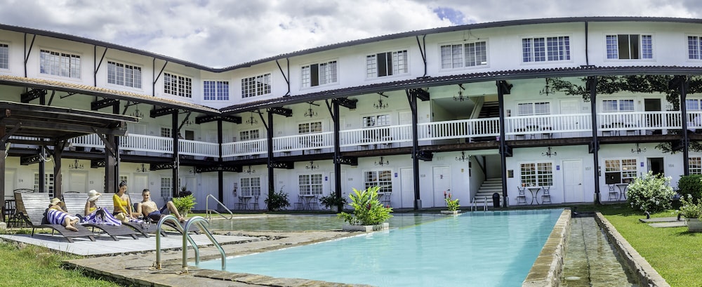 Hotel Luisiana 4/68