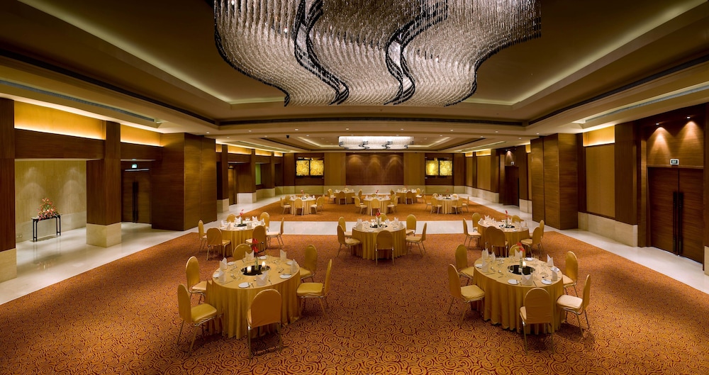 The Lalit New Delhi 61/63