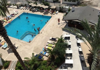 Sonnen Hotel 3/30