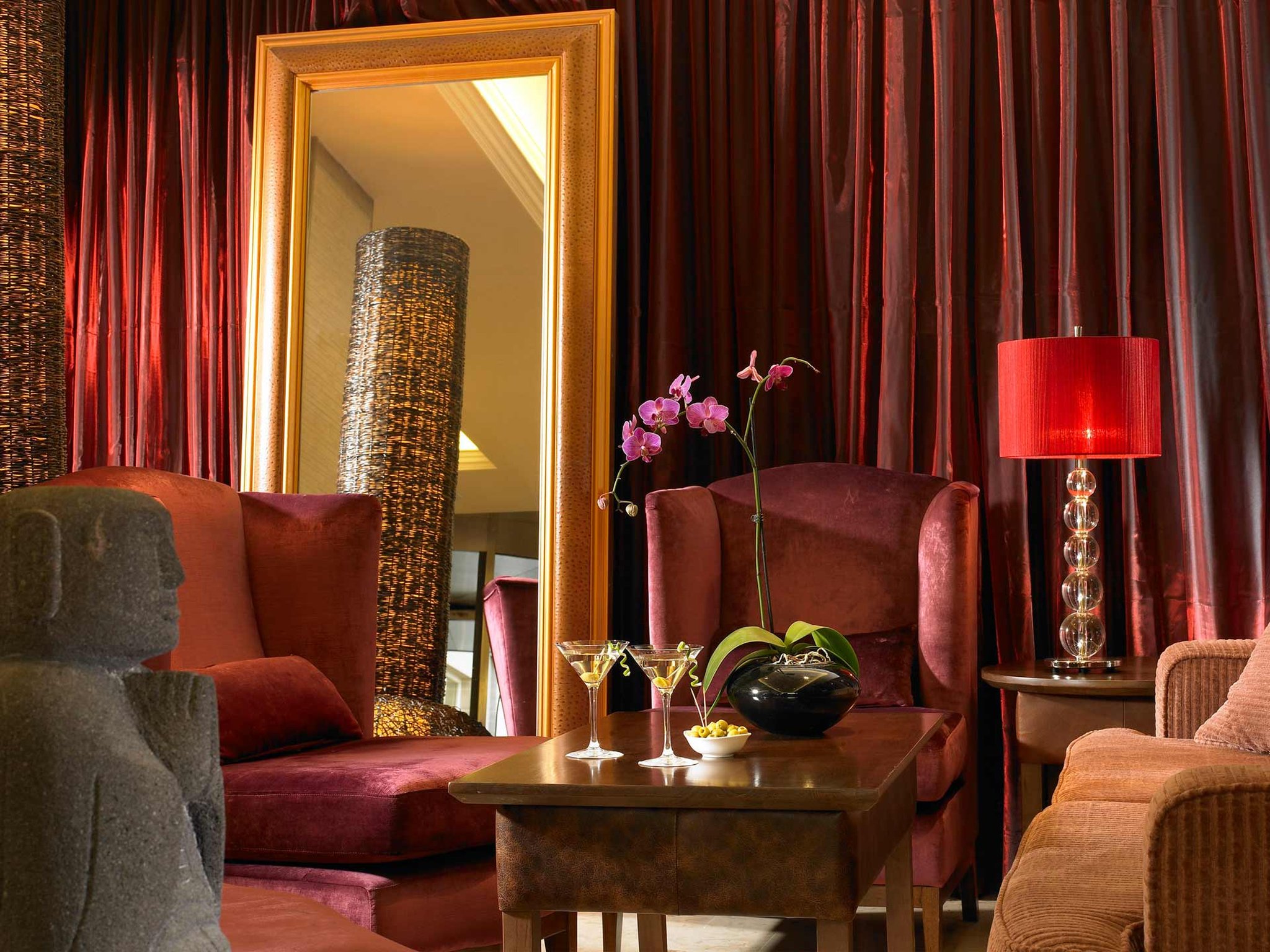 WESTPORT PLAZA HOTEL 34/51