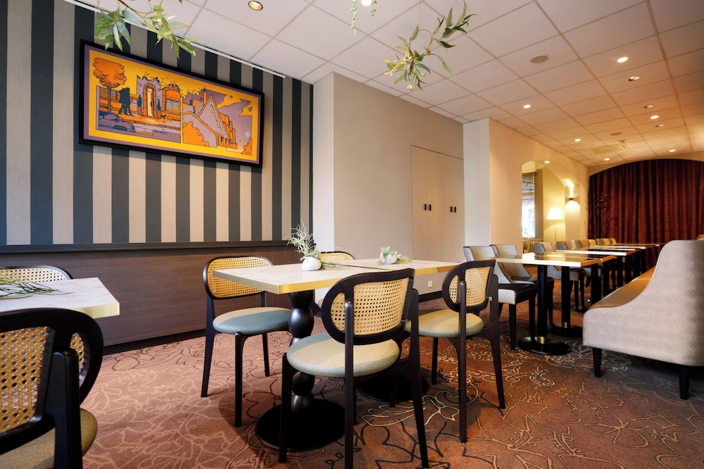 Hotel Beausejour 48/68