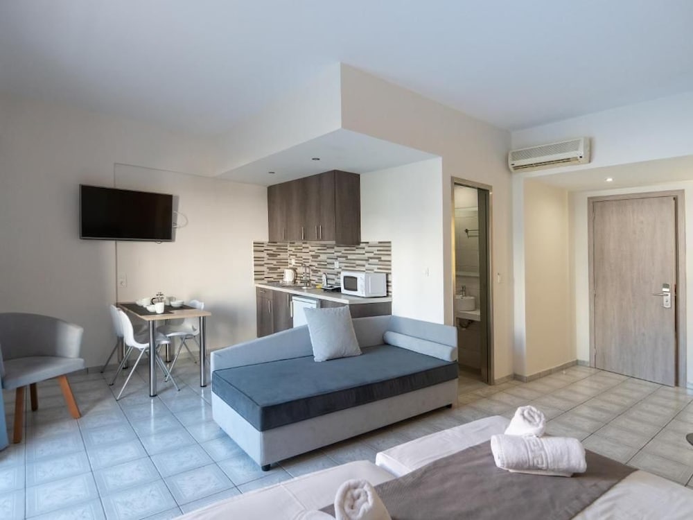 Aristo Apartments 43/57