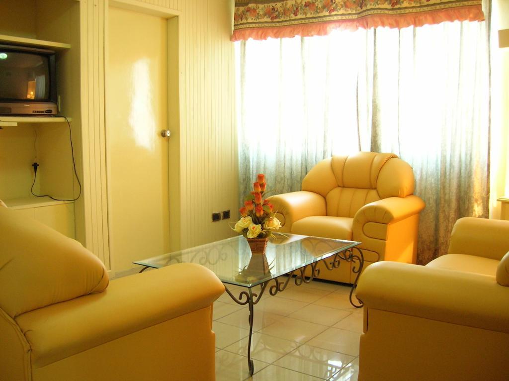 HOTEL LAS AMERICAS 21/29