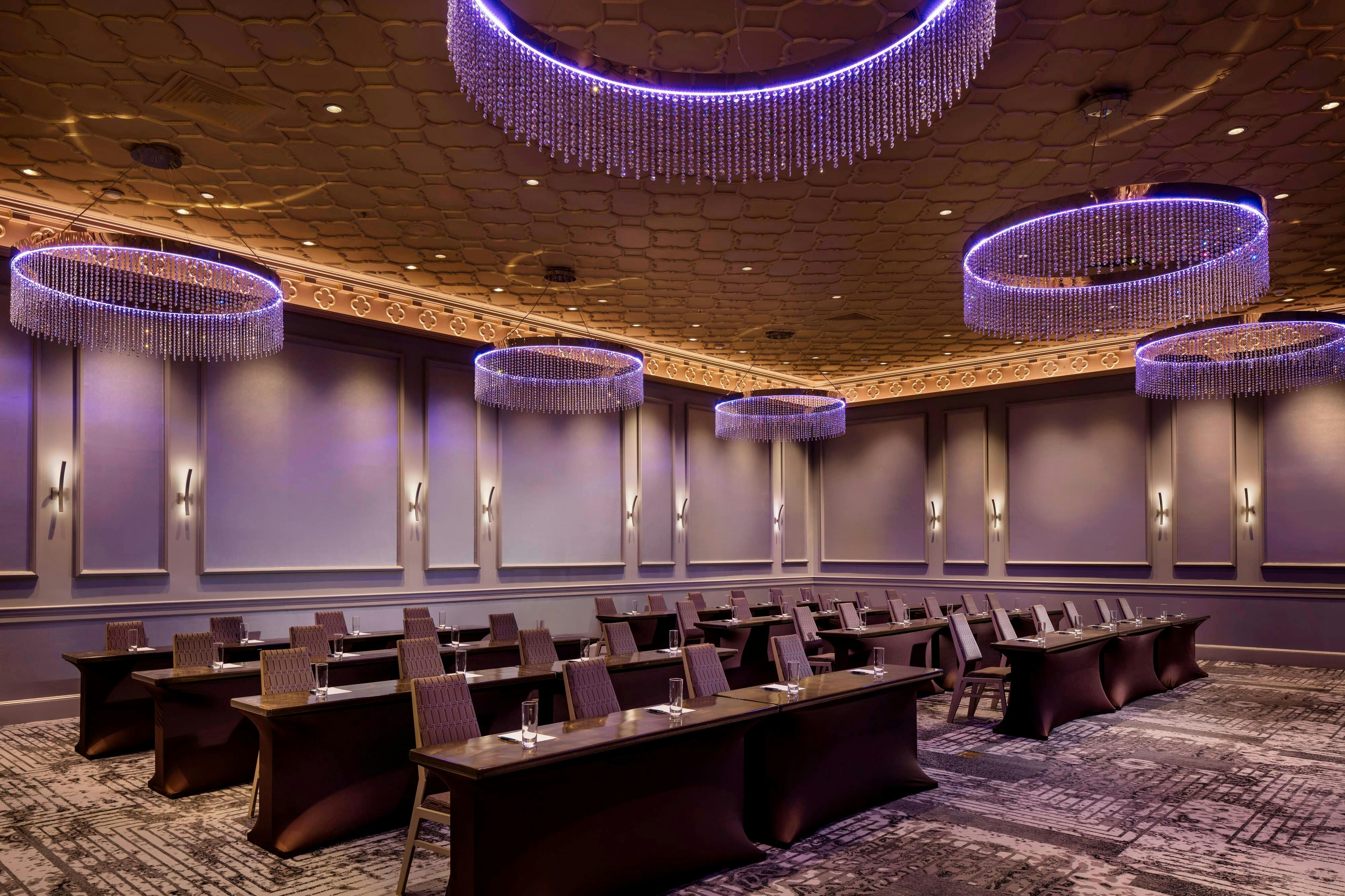 Sheraton Commander Hotel 15/48