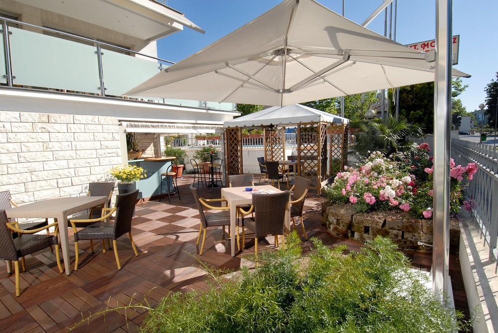 Hotel St. Moritz 29/46