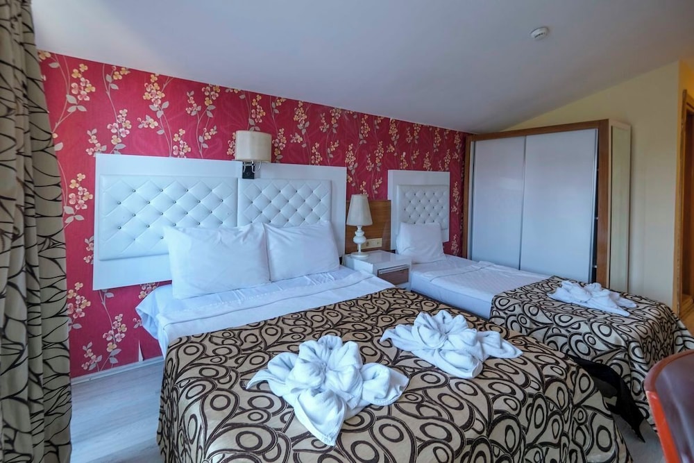 CLUB TESS HOTEL 19/47