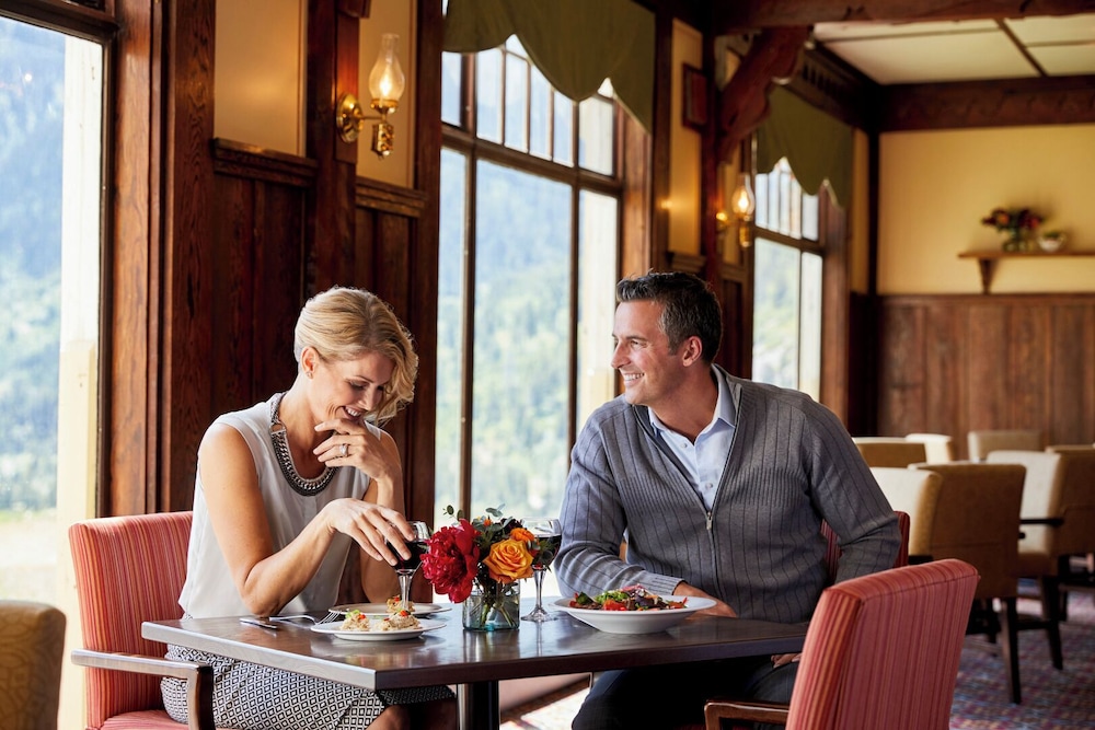 Prince of Wales Hotel 35/57