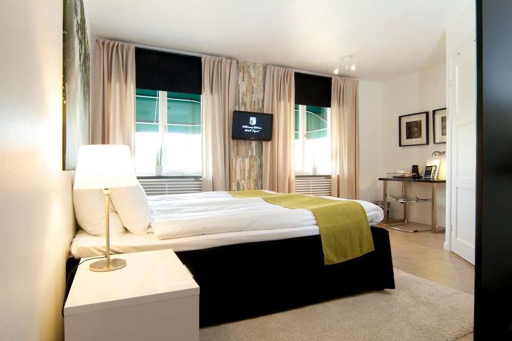 Hotell Tinget 7/24