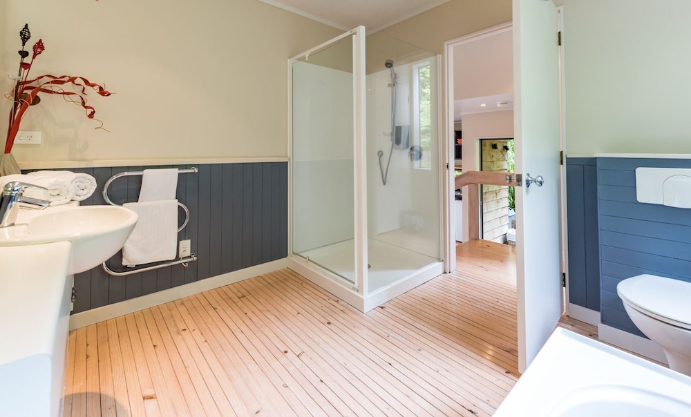 Bay of Islands Holiday Apartments 6/50
