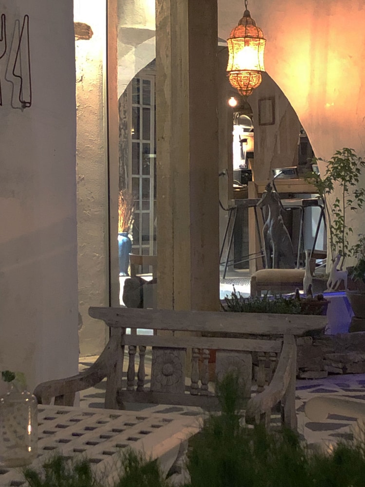 De Lit Hotel 3/50