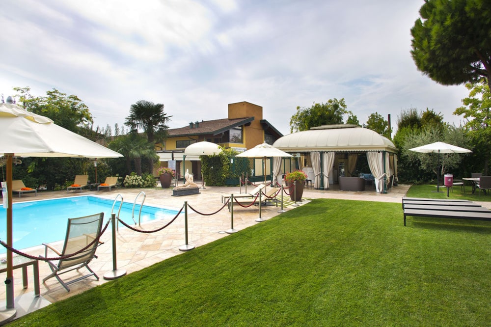 Vip's Motel Luxury Accommodation & Spa 62/72