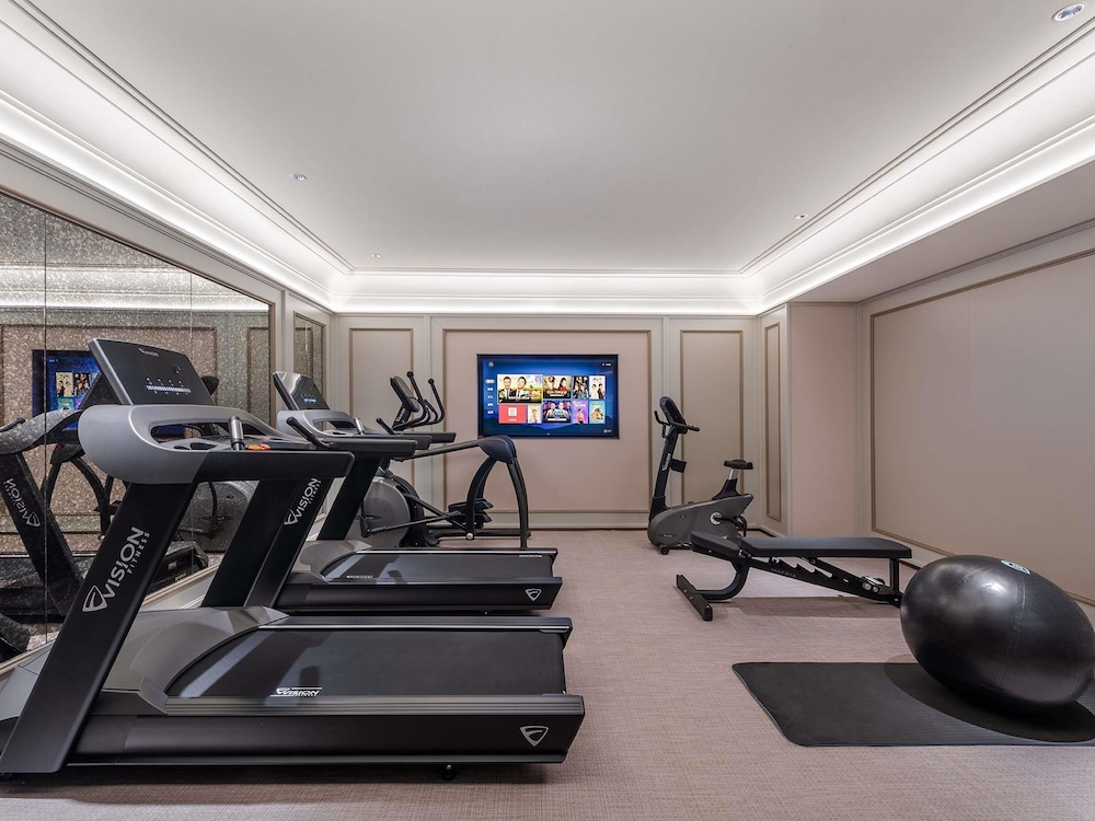 Mercure Ningbo Yinzhou 32/45