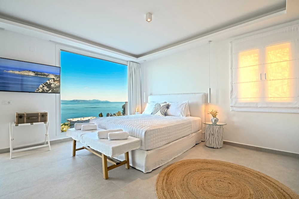 Achillion Luxury Corfu Villa 20/55