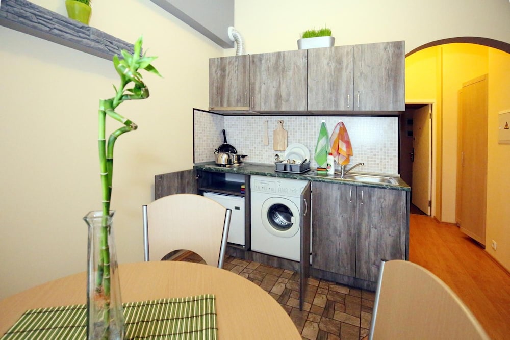 Apart Hotel Tomo 50/64