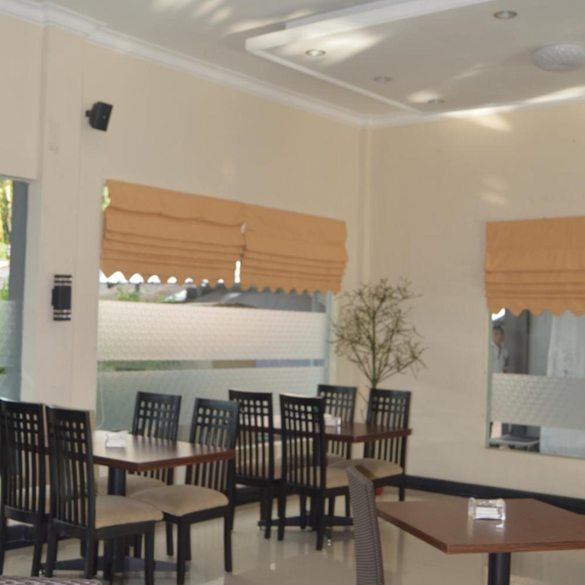 Sindha Hotel Ruteng 22/29