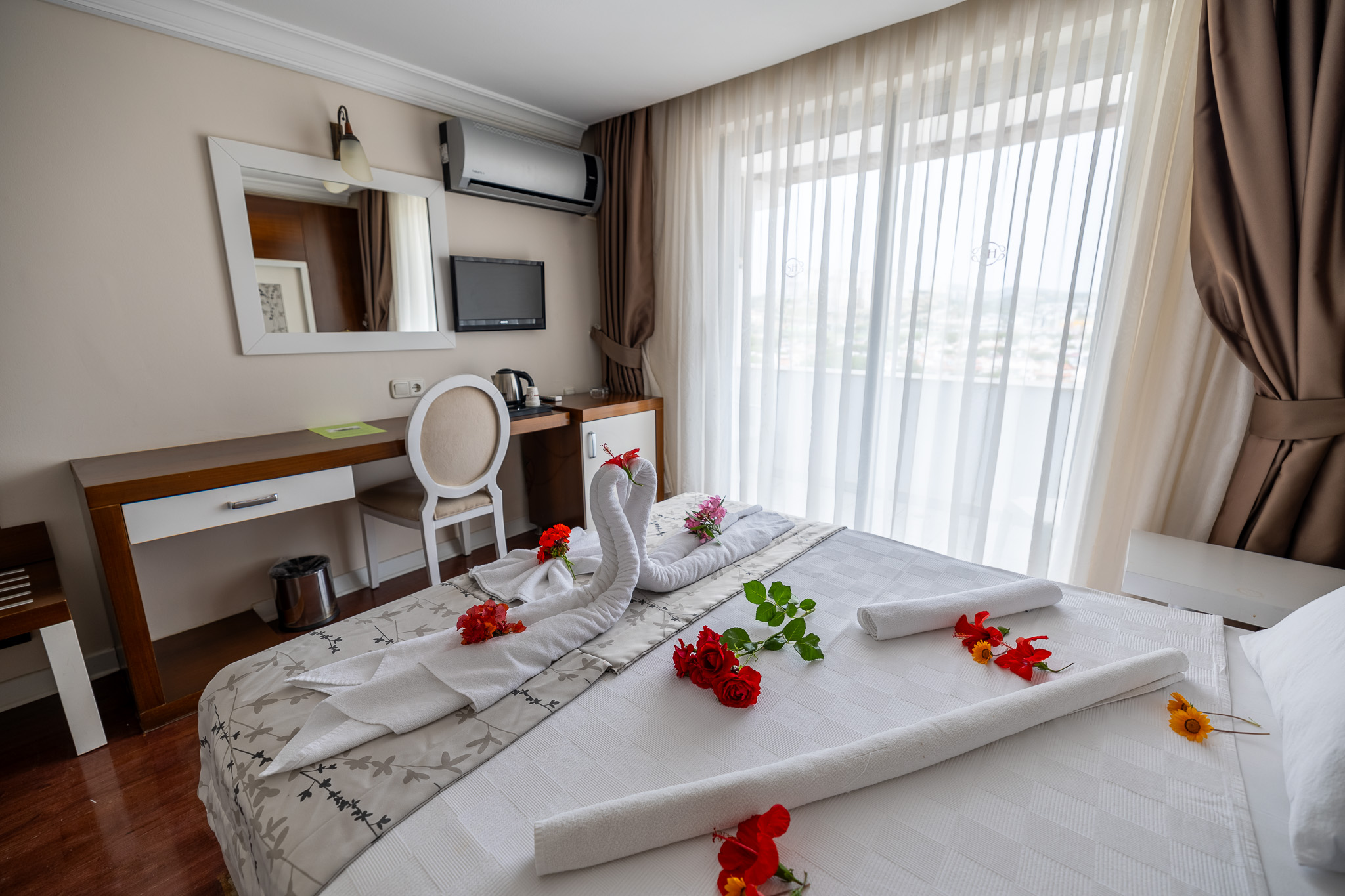 Sentinus Beach Hotel 66/83