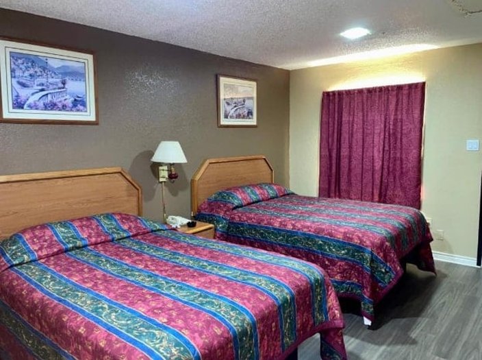 Golden Inn Dallas by Hotel O 14/50