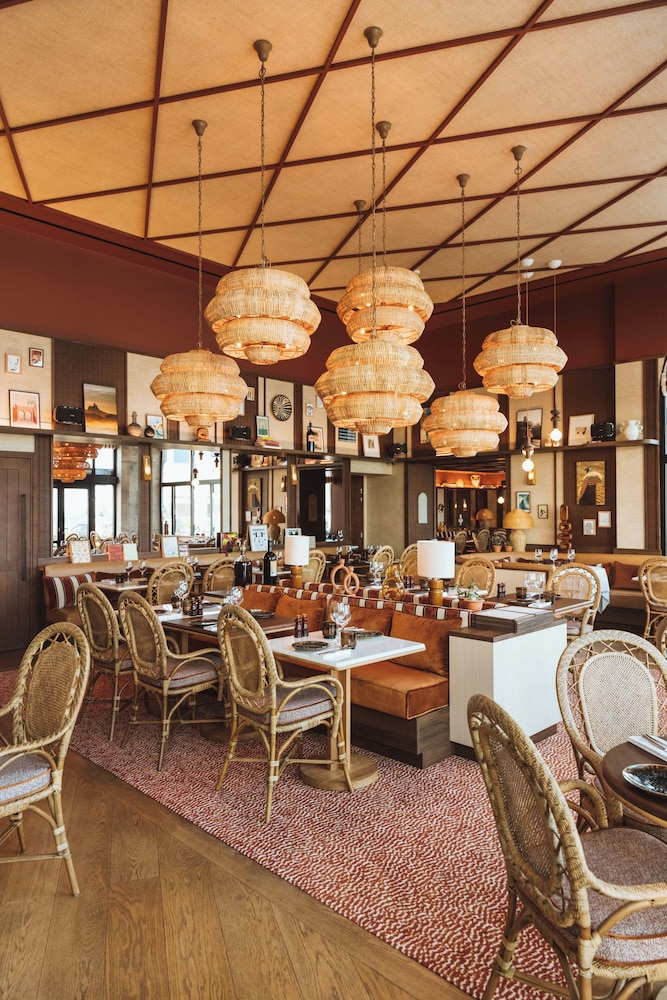 Hotel Le Cafe de Paris 31/50