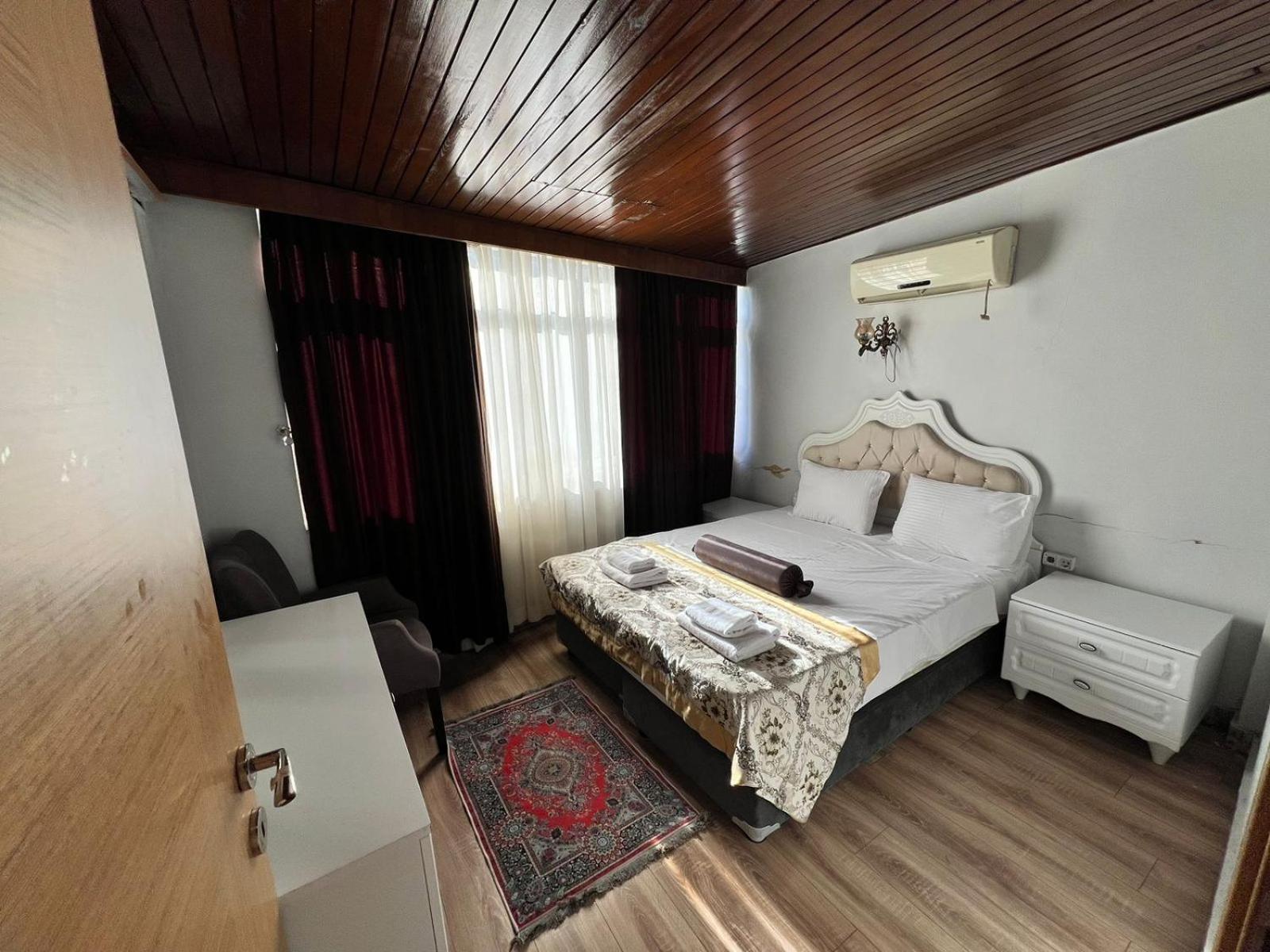 Preferred Hotel Old City 18/41