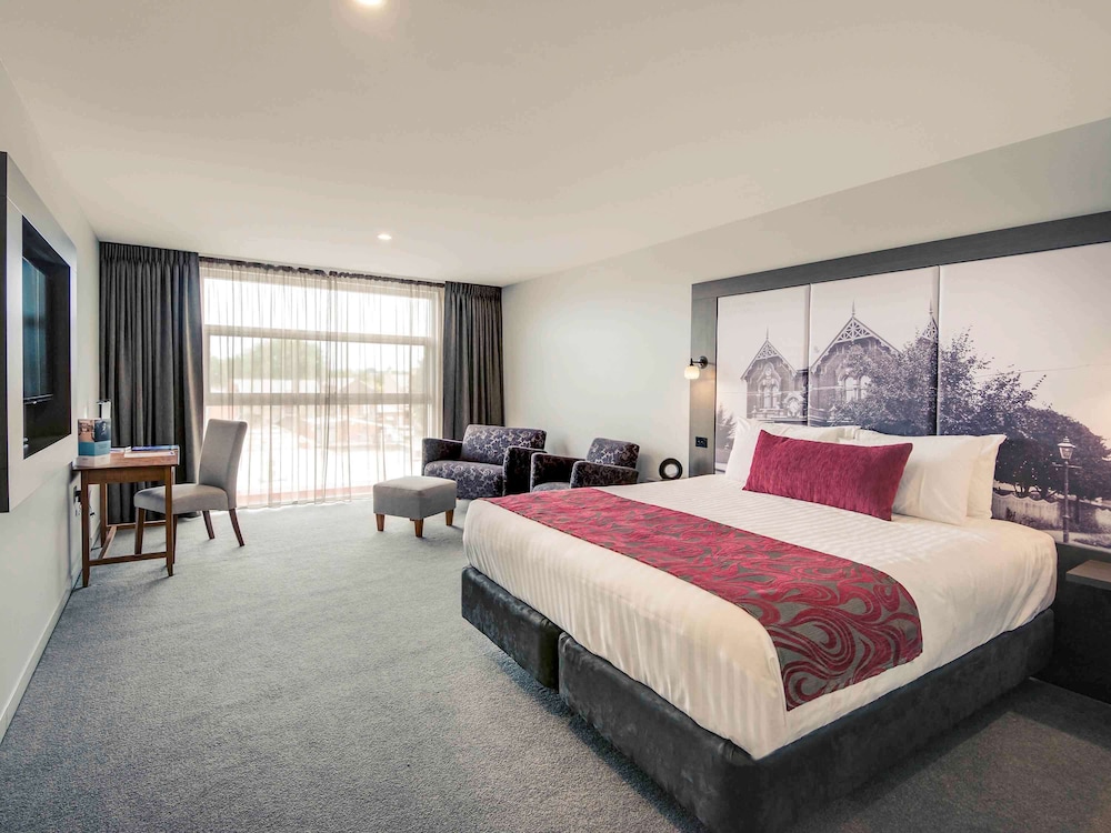 Mercure Warragul 15/67
