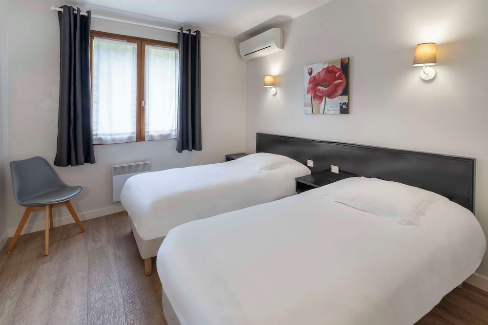 Sure Hotel by Best Western Saintes 35/63