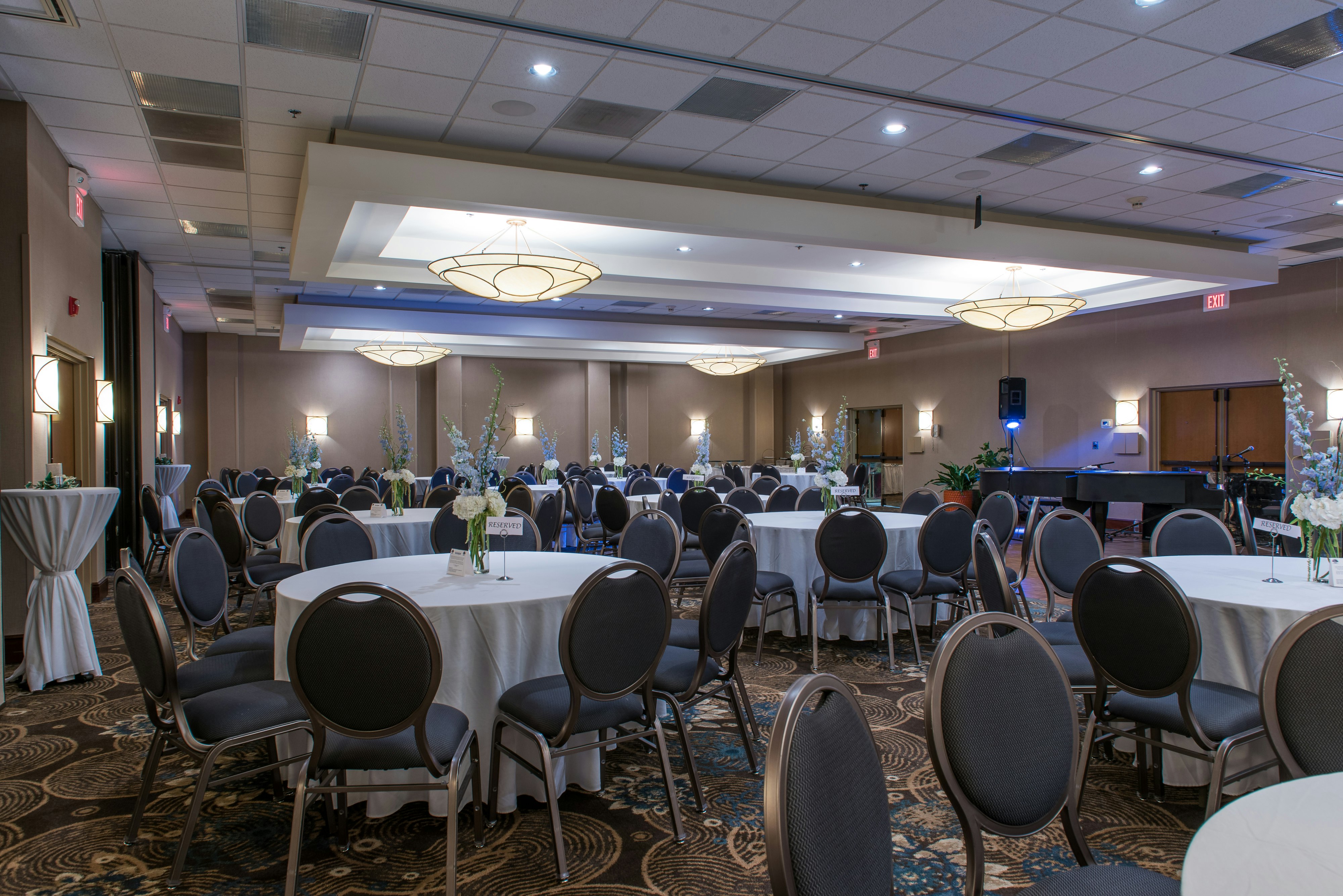 Doubletree By Hilton Hotel Oak Ridge Knoxville 53/65