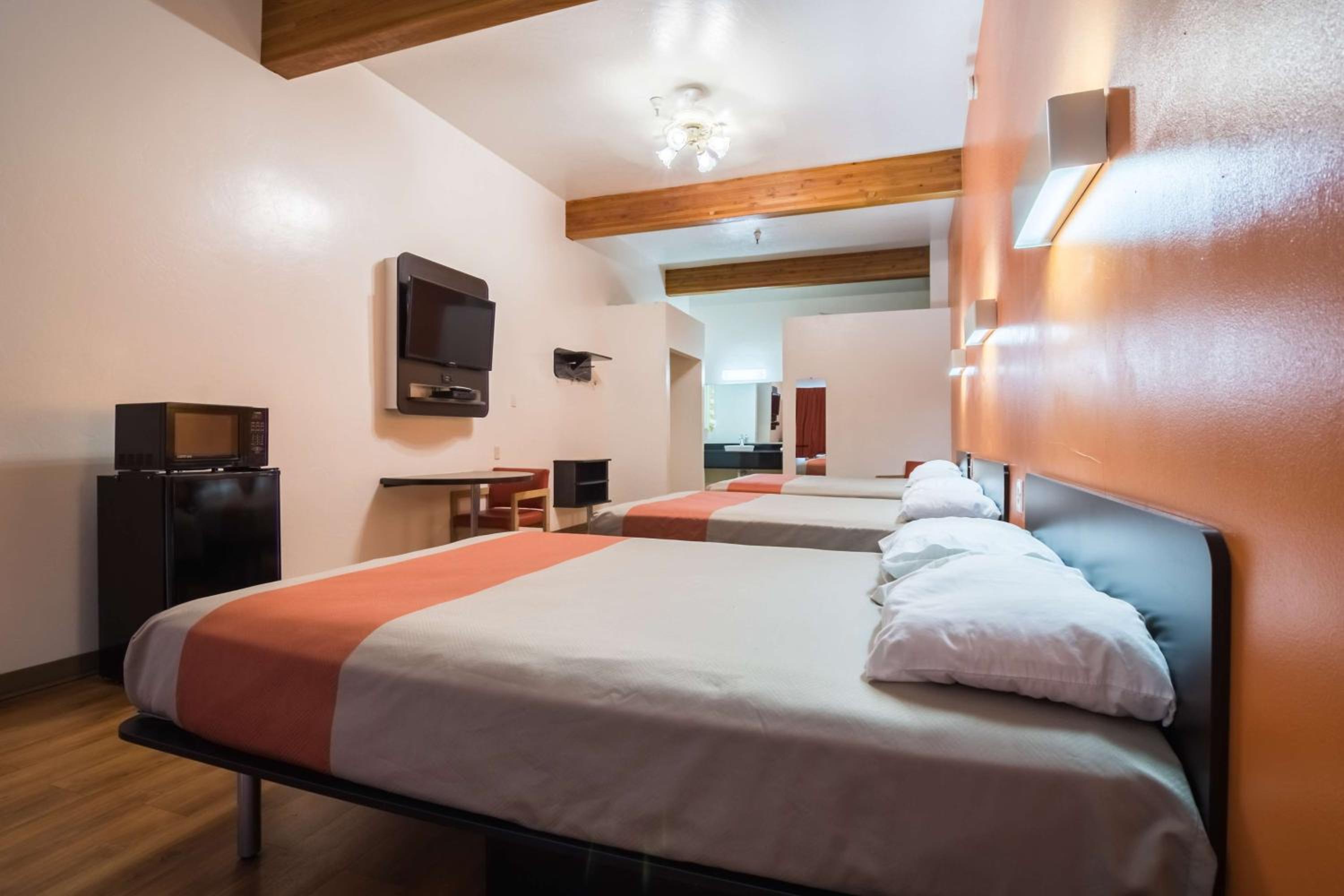 غرفة ديلوكس بسرير مزدوج أو سريرين منفصلين، Motel6 Globe, AZ 2/10