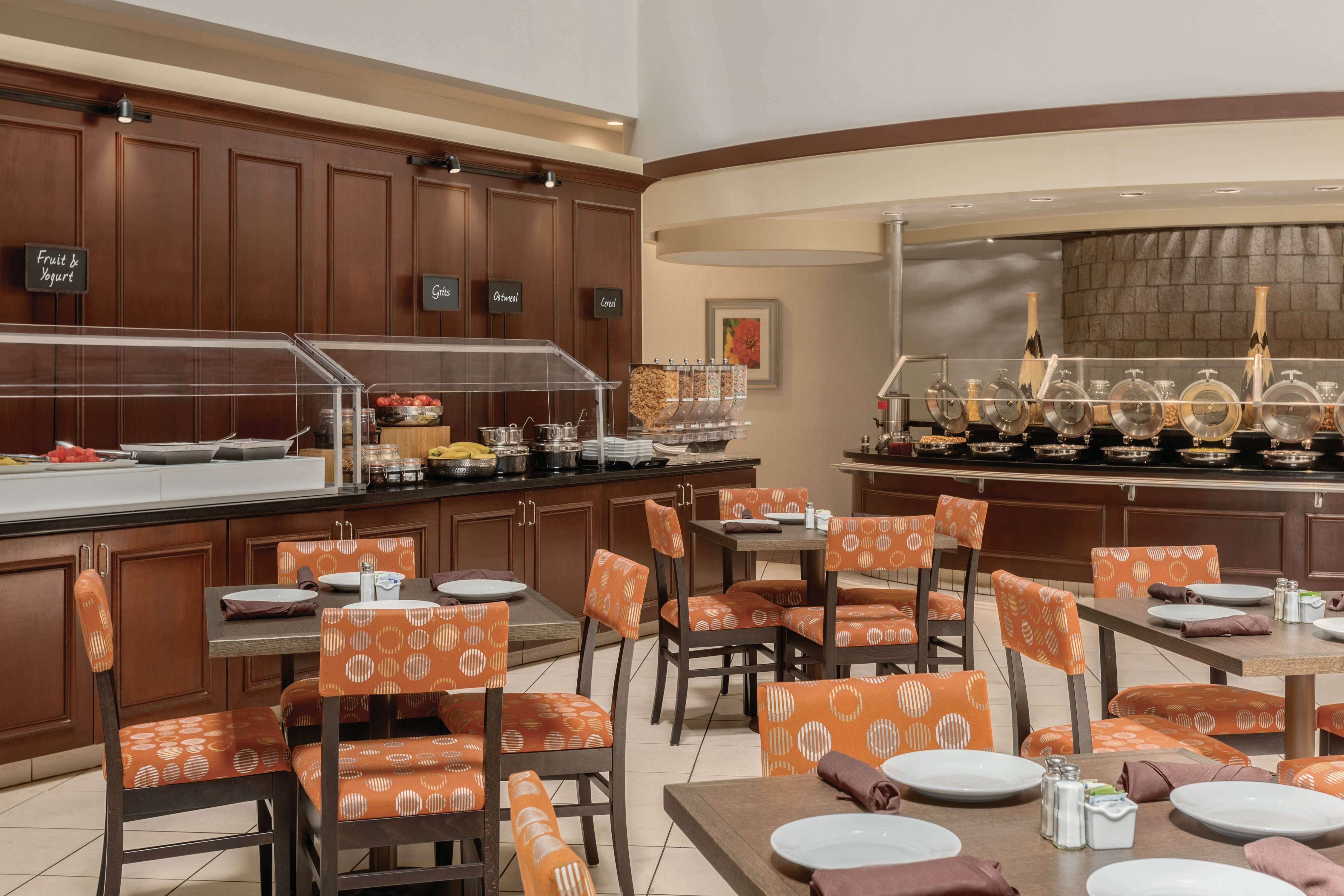 Embassy Suites by Hilton Orlando International Drive ICON Park 69/86