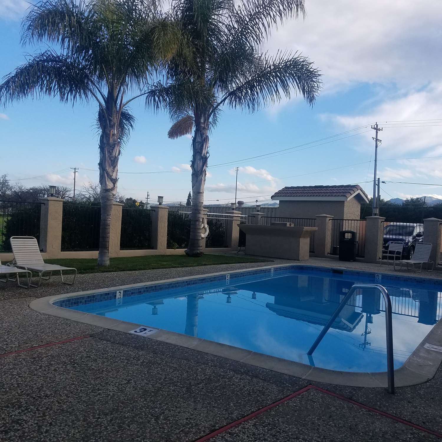 SureStay Hotel by Best Western Hollister 11/11
