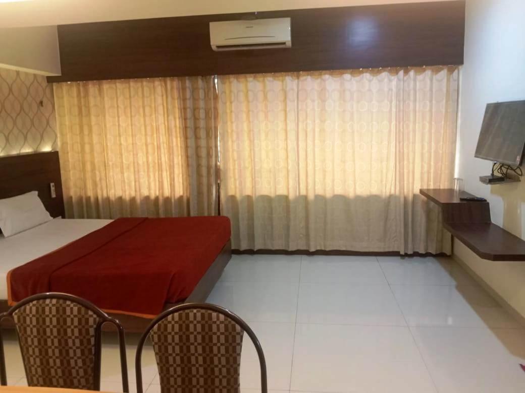 Hotel Sai Nidhi Supreme 16/20