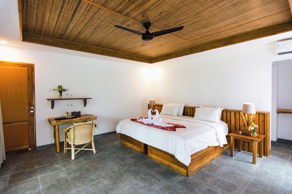 Murex Manado Dive Resort 12/50