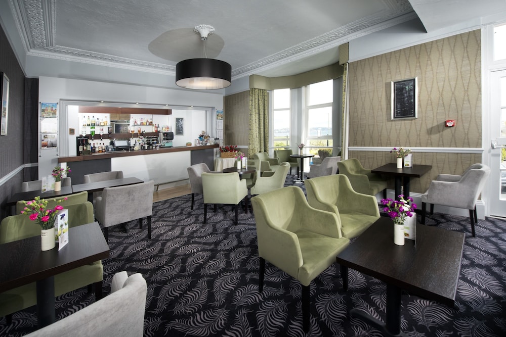 Esplanade Hotel 42/60