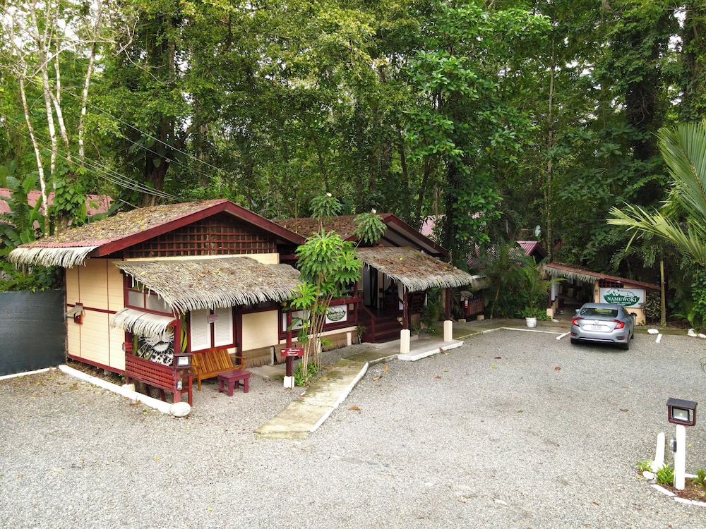 Namuwoki 37/45