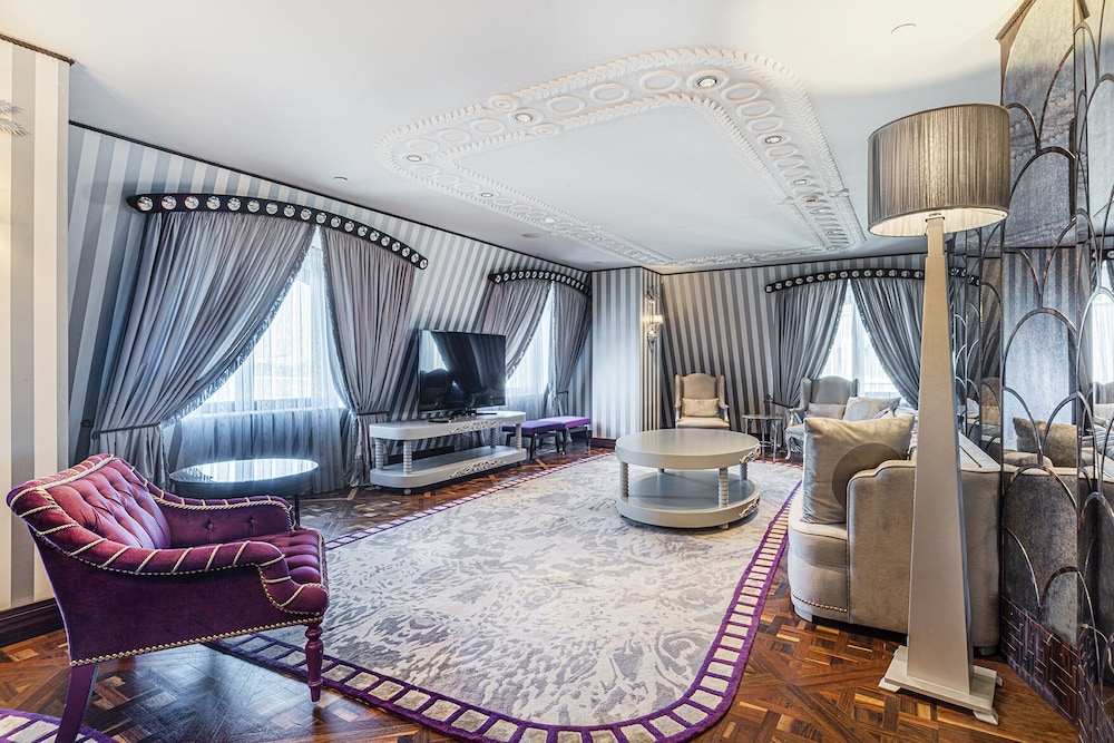 Wyndham Grand Istanbul Kalamis Marina 27/40