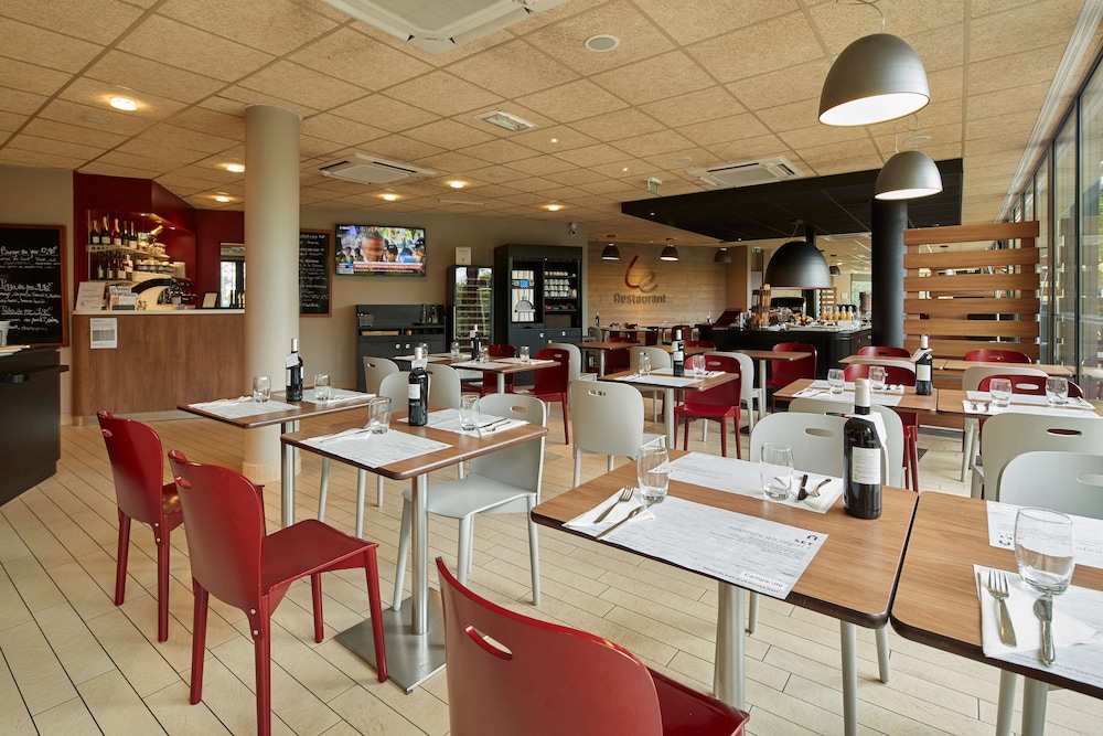Hotel Campanile Nantes Centre Saint Jacques 39/69
