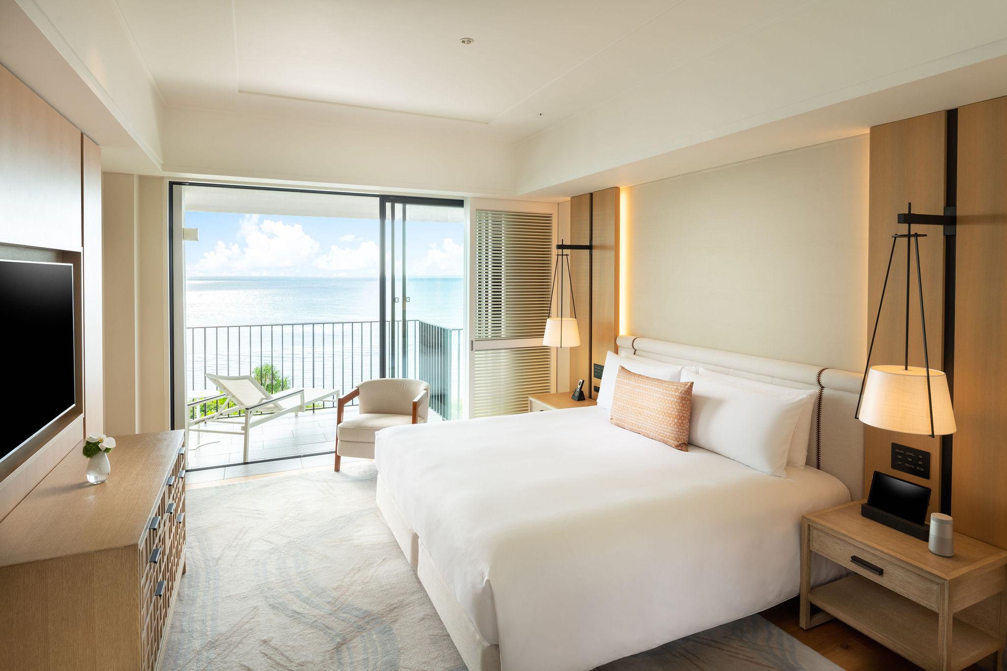 Executive, King Bed, Ocean Front