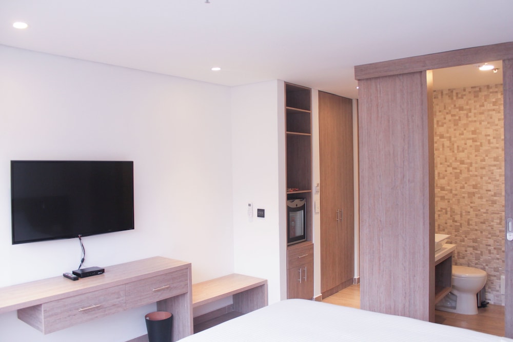 Hotel Lomas 10 58/68