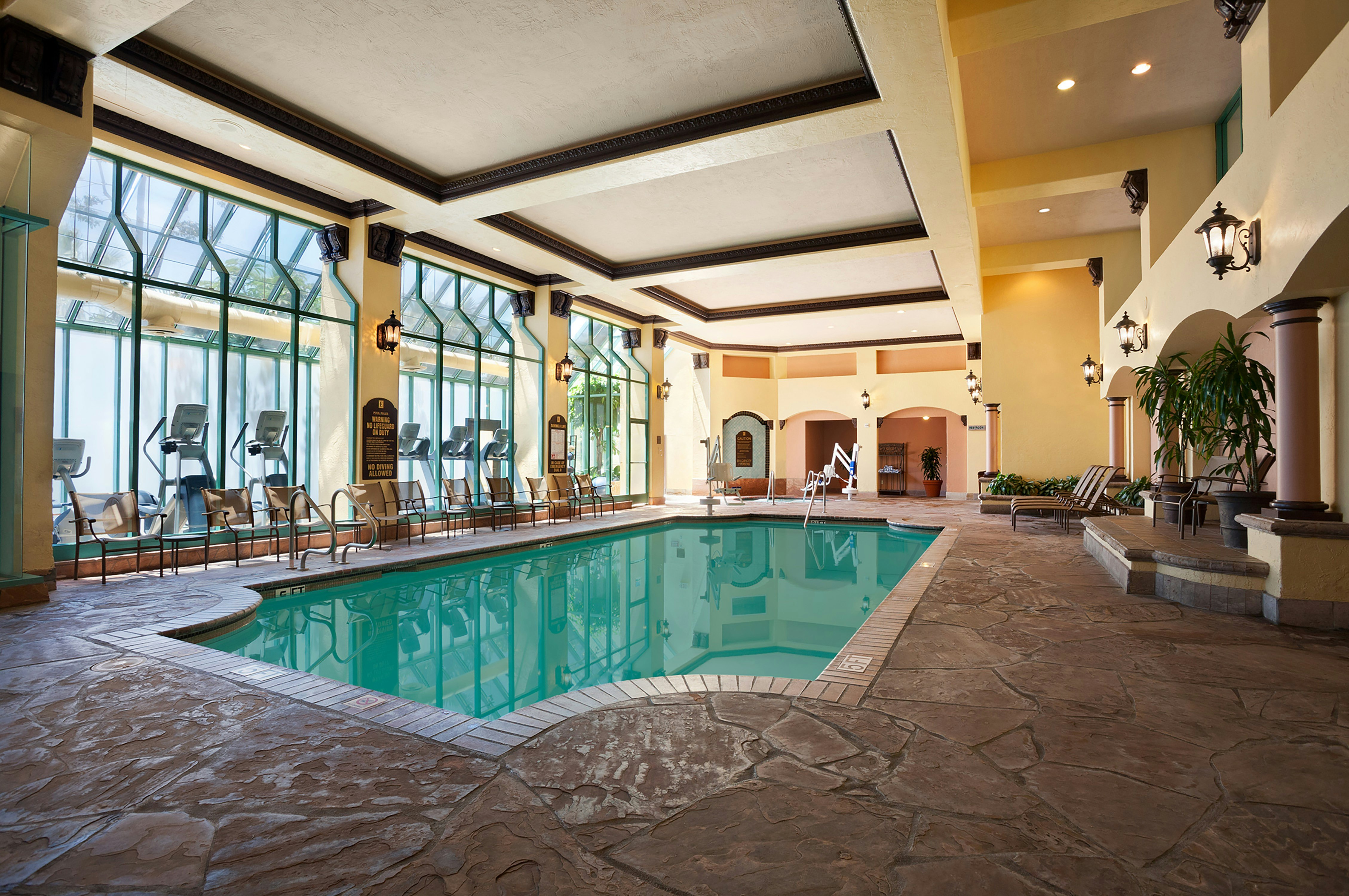 Embassy Suites By Hilton Santa Ana Orange County Airport 26/62