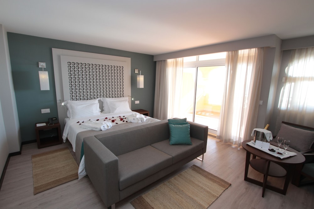 AP Oriental Beach - Adults Only 13/47